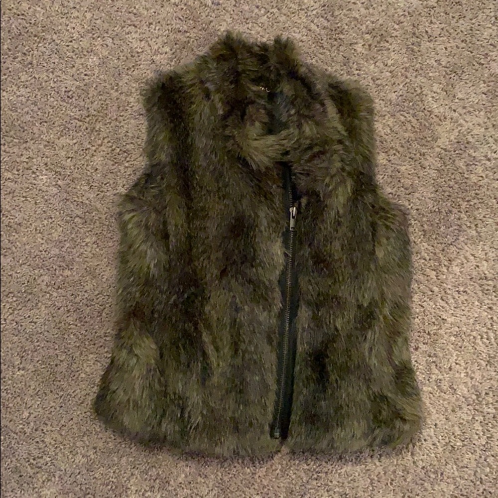 Banana Republic faux fur vest